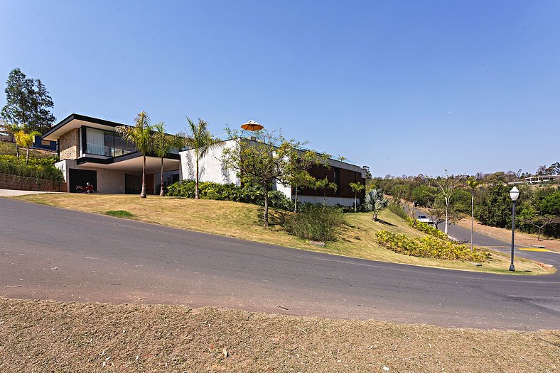 Casa à Venda no Condomínio Terras de São José II - ARSPcs222