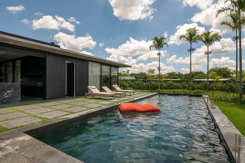 Casa Aconchegante – Fazenda Boa Vista – | ( Mínimo 3 Meses)