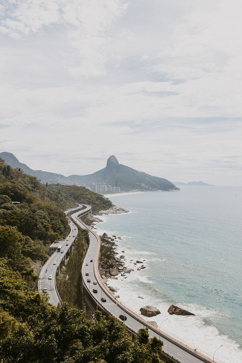 Casa magnífica, de frente para o mar no Rio de Janeiro | LTR